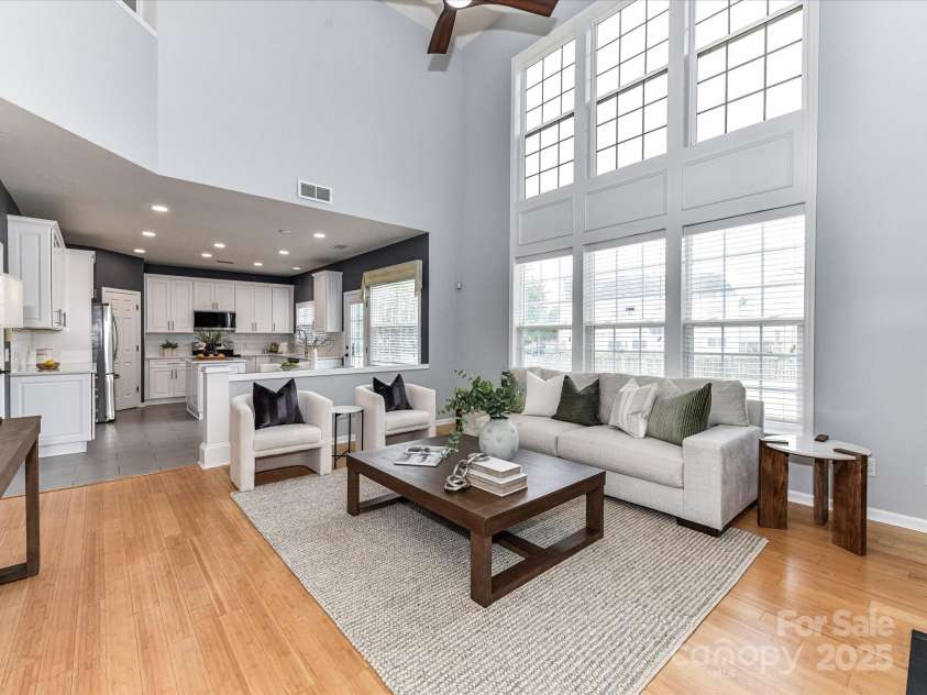 8608 Talbert Paige Court, Charlotte, NC 28277.  MLS# CAR4265517, YatesRealty ID 18279. 2 story Great Room