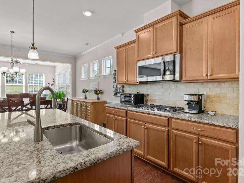 15925 Foreleigh Road, Huntersville, NC 28078.  MLS# CAR4293260, YatesRealty ID 1828. 