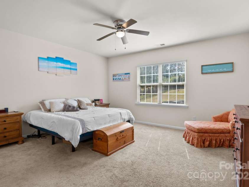 15925 Foreleigh Road, Huntersville, NC 28078.  MLS# CAR4293260, YatesRealty ID 1828. 