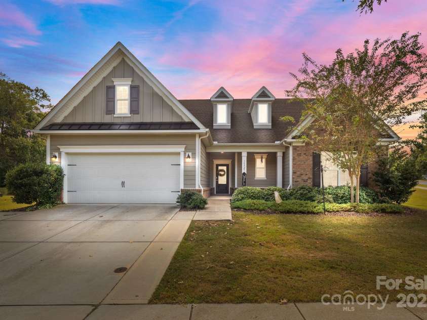 15925 Foreleigh Road, Huntersville, NC 28078.  MLS# CAR4293260, YatesRealty ID 1828. 
