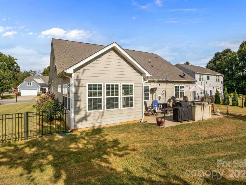 15925 Foreleigh Road, Huntersville, NC 28078.  MLS# CAR4293260, YatesRealty ID 1828. 