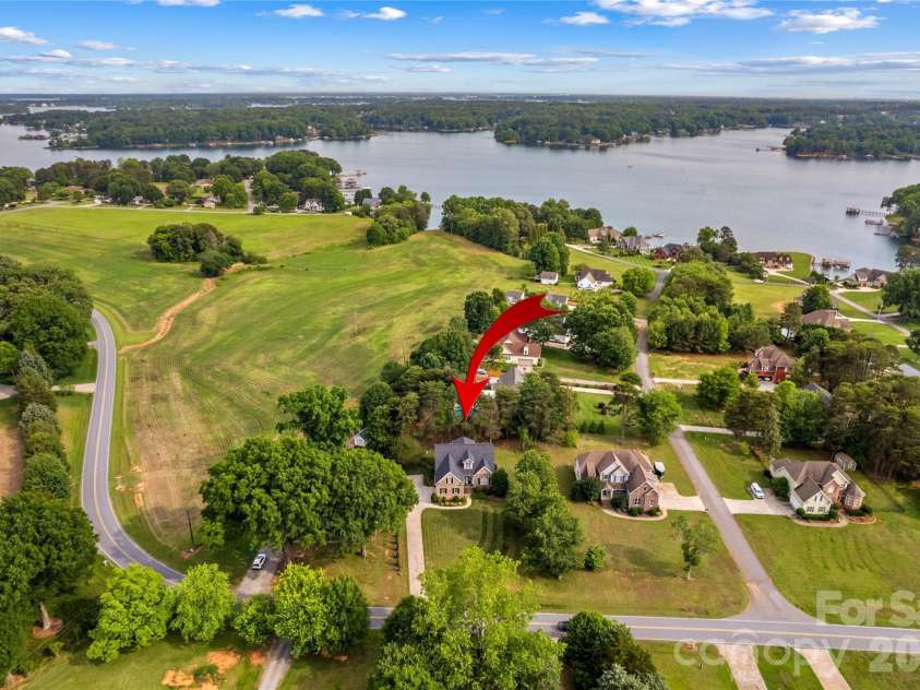 7923 Mountain Shore Drive, Sherrills Ford, NC 28673.  MLS# CAR4251735, YatesRealty ID 18280. 