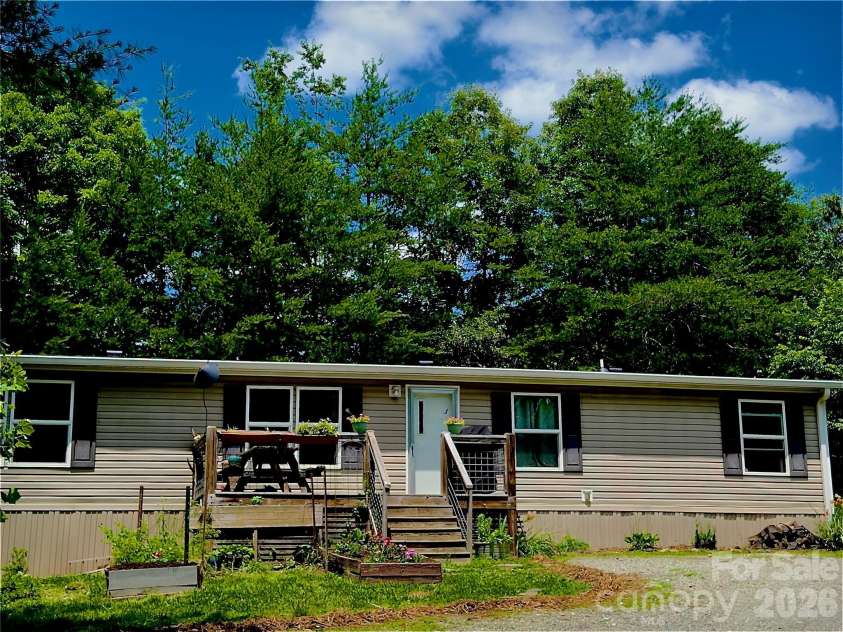 3509 Gabriels Creek Road, Mars Hill, NC 28754.  MLS# CAR4353176, YatesRealty ID 18281. Welcome Home