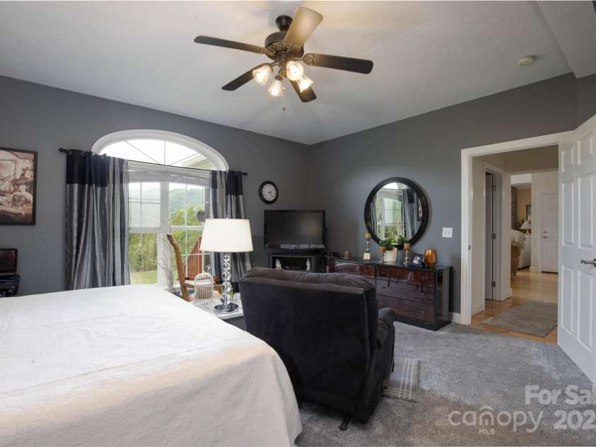 3690 Penland Road, Spruce Pine, NC 28777.  MLS# CAR4262639, YatesRealty ID 18282. 