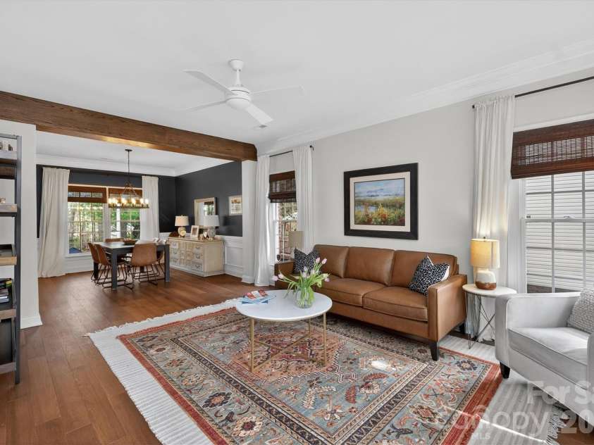 12535 Cedar Post Lane, Charlotte, NC 28215.  MLS# CAR4367943, YatesRealty ID 18283. 