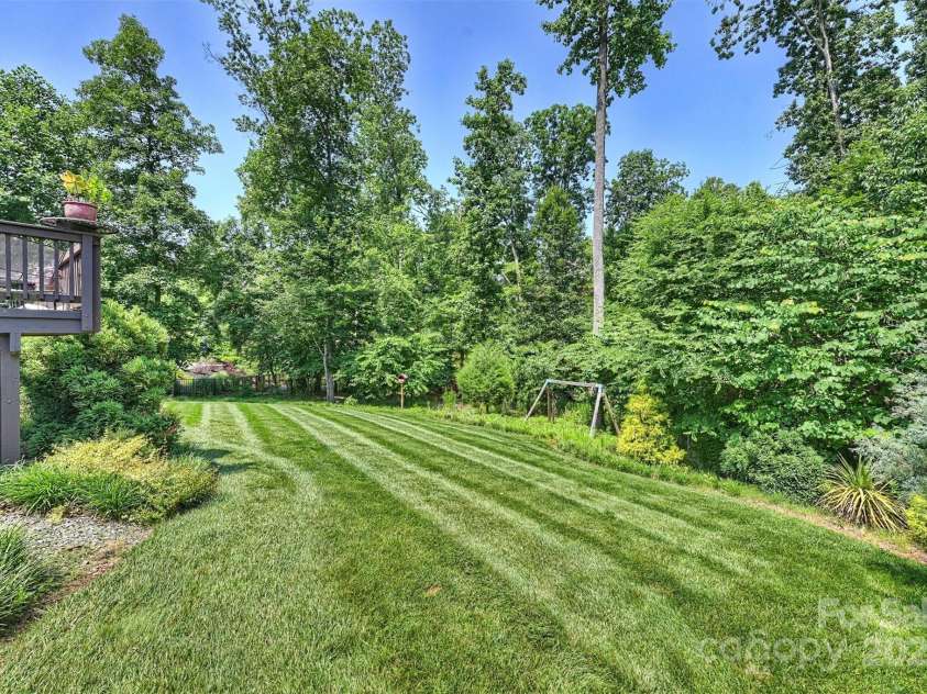 7916 Deerbridge Street, Mint Hill, NC 28227.  MLS# CAR4267599, YatesRealty ID 18283. 