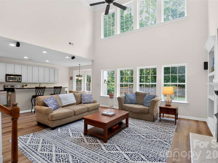 10713 Huntington Meadow Lane, Charlotte, NC 28273.  MLS# CAR4372040, YatesRealty ID 18284. 