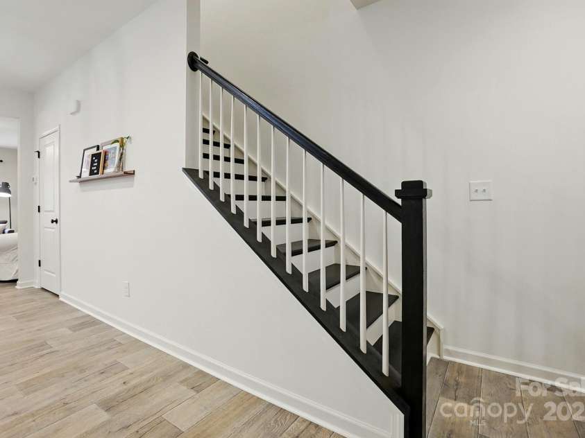 12021 Basking Drive, Charlotte, NC 28214.  MLS# CAR4255117, YatesRealty ID 18284. 