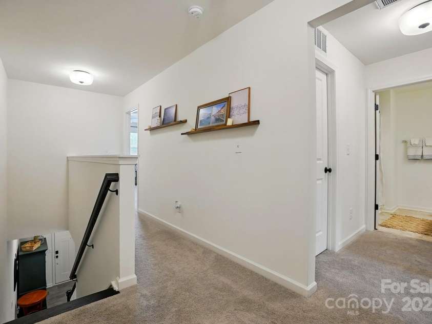 12021 Basking Drive, Charlotte, NC 28214.  MLS# CAR4255117, YatesRealty ID 18284. 