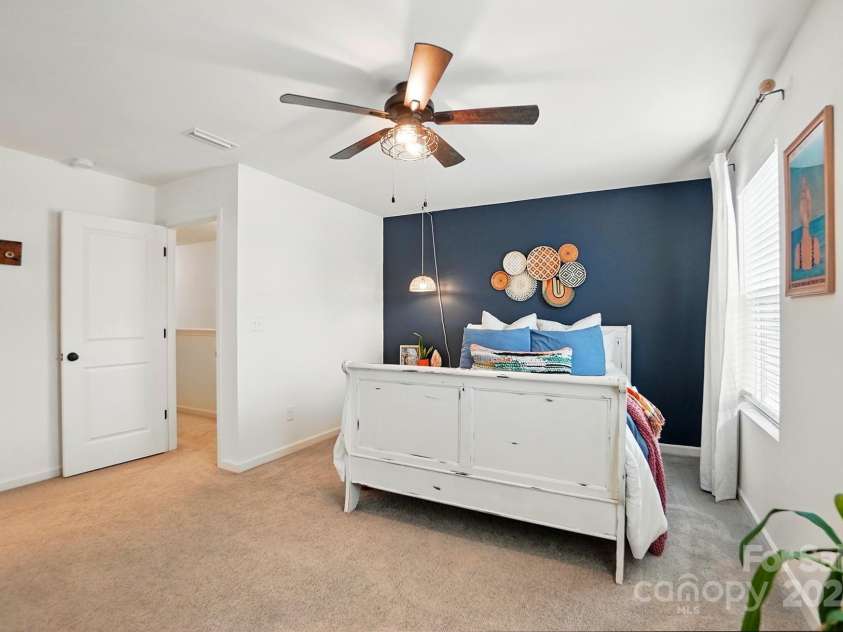 12021 Basking Drive, Charlotte, NC 28214.  MLS# CAR4255117, YatesRealty ID 18284. 