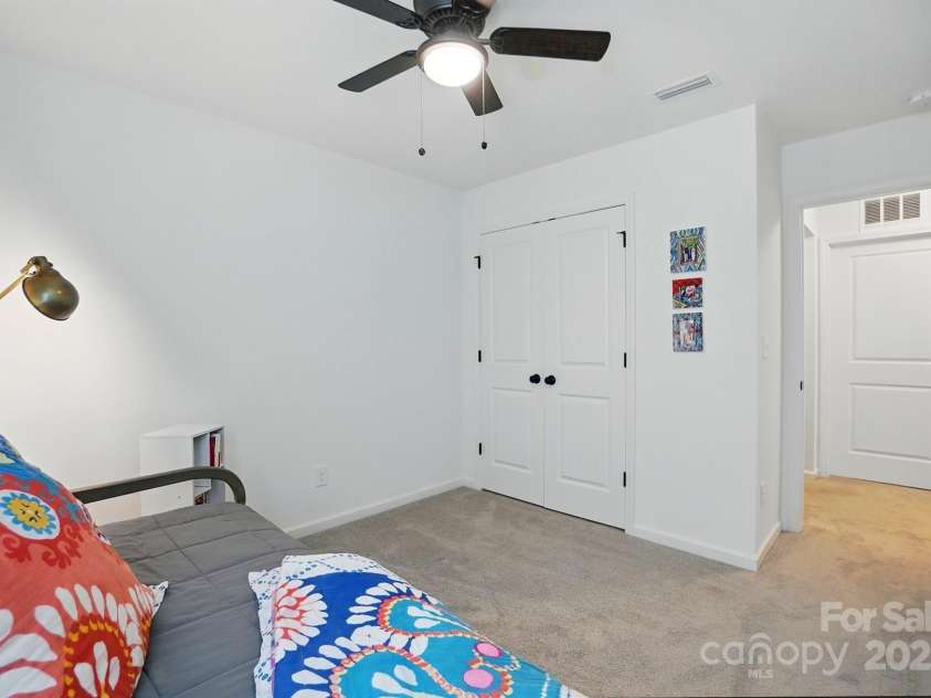 12021 Basking Drive, Charlotte, NC 28214.  MLS# CAR4255117, YatesRealty ID 18284. 