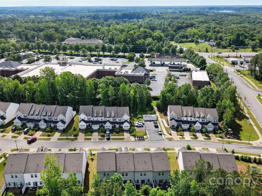 12021 Basking Drive, Charlotte, NC 28214.  MLS# CAR4255117, YatesRealty ID 18284. 