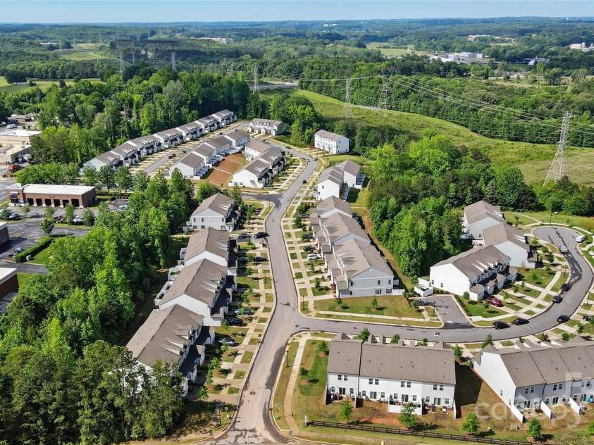 12021 Basking Drive, Charlotte, NC 28214.  MLS# CAR4255117, YatesRealty ID 18284. 