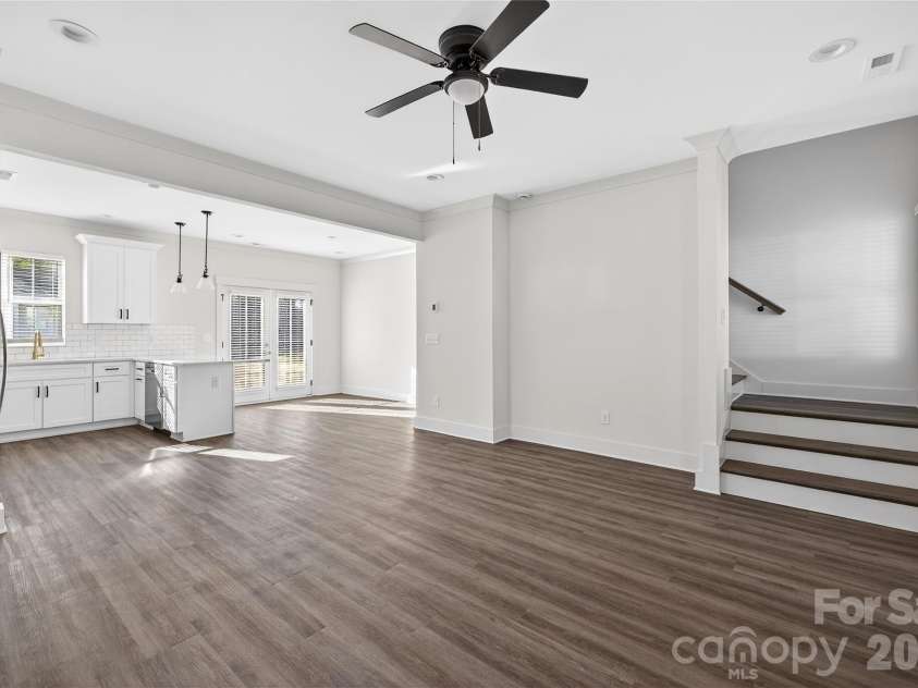 729 Wabash Avenue, Charlotte, NC 28208.  MLS# CAR4330495, YatesRealty ID 18286. 