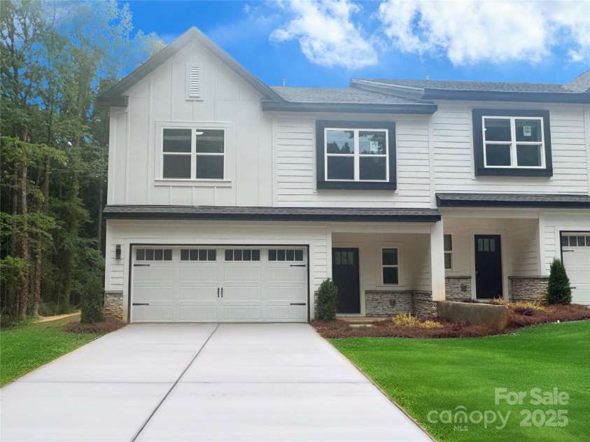 8303 Adrian Court, Charlotte, NC 28270.  MLS# CAR4268573, YatesRealty ID 18287. 