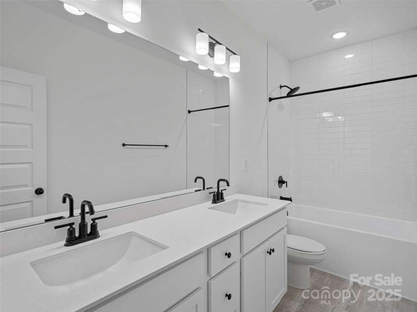 8303 Adrian Court, Charlotte, NC 28270.  MLS# CAR4268573, YatesRealty ID 18287. 