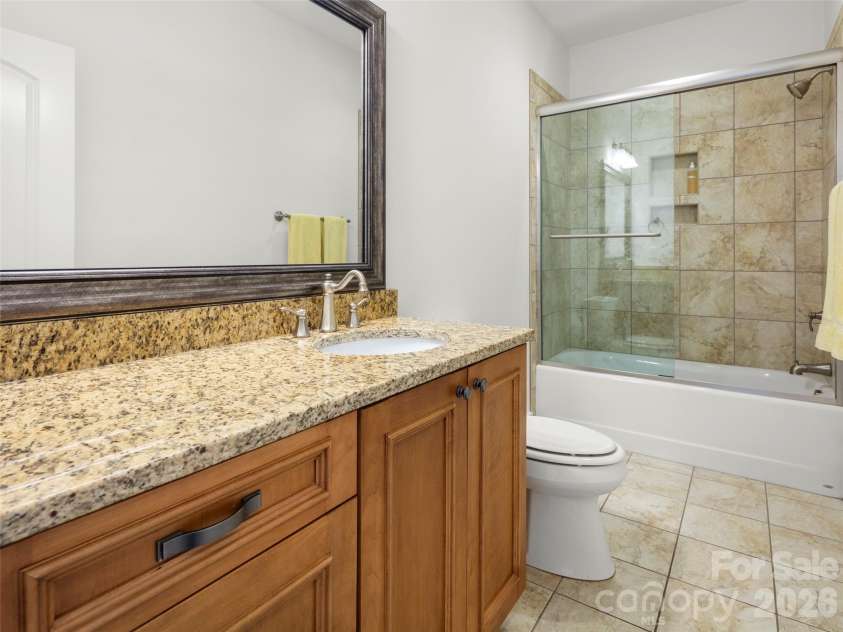100 Klein Street, Asheville, NC 28805.  MLS# CAR4358648, YatesRealty ID 18288. 