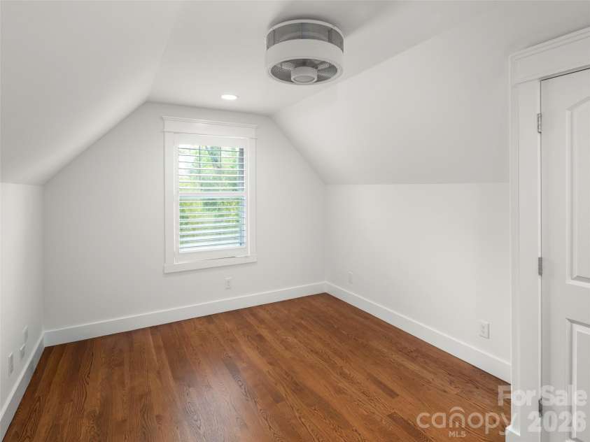 100 Klein Street, Asheville, NC 28805.  MLS# CAR4358648, YatesRealty ID 18288. 