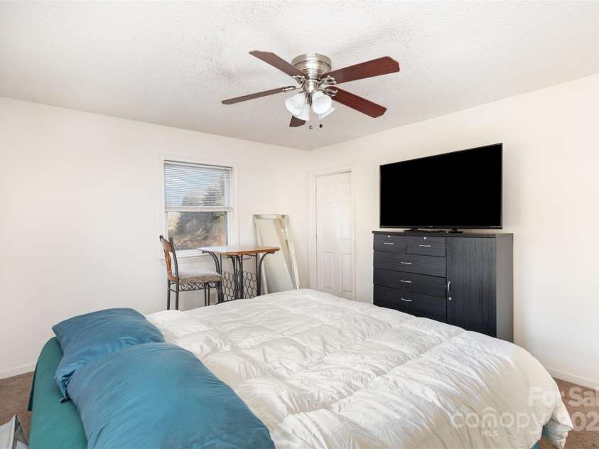 2888 Robinson Road, Newton, NC 28658.  MLS# CAR4227065, YatesRealty ID 1829. 