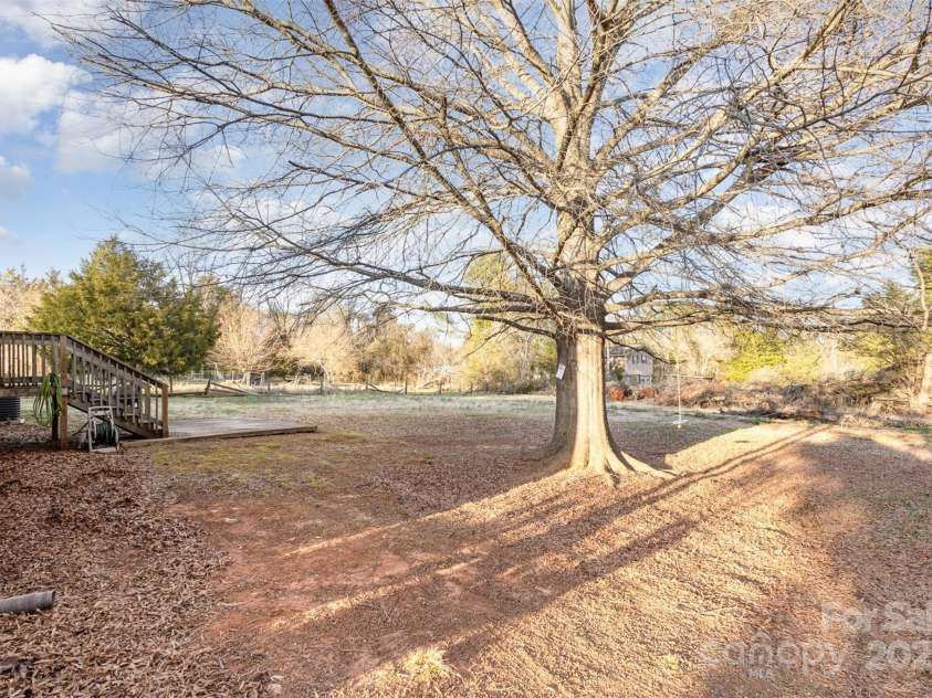 2888 Robinson Road, Newton, NC 28658.  MLS# CAR4227065, YatesRealty ID 1829. 