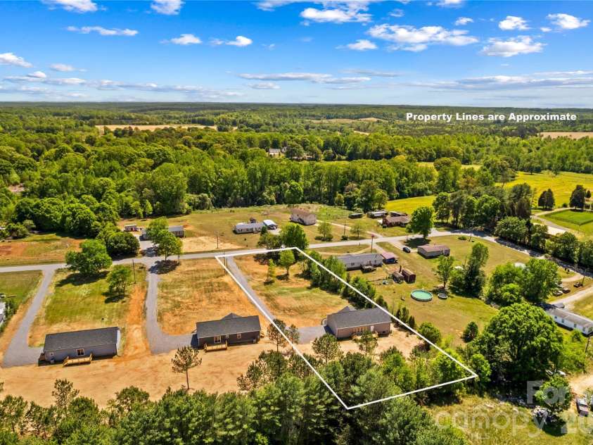6016 Bridges Street, Catawba, NC 28609.  MLS# CAR4373073, YatesRealty ID 18291. 