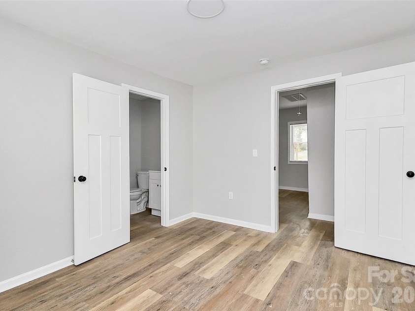 55 Dunn Street, Belmont, NC 28012.  MLS# CAR4360009, YatesRealty ID 18293. 