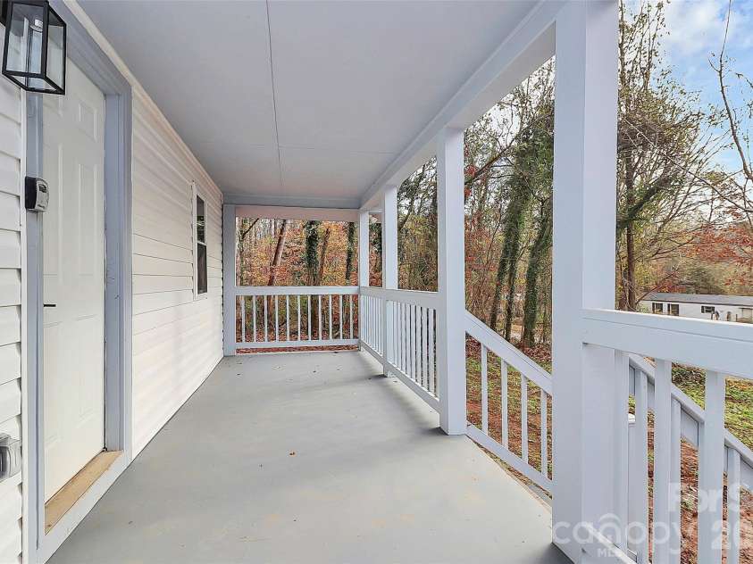 55 Dunn Street, Belmont, NC 28012.  MLS# CAR4360009, YatesRealty ID 18293. 