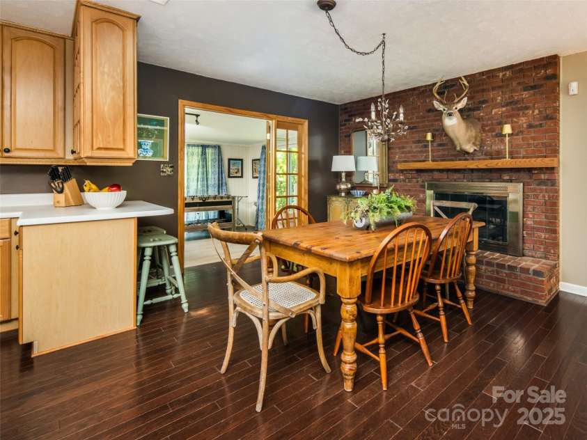 26 Melton Road, Candler, NC 28715.  MLS# CAR4268162, YatesRealty ID 18294. 