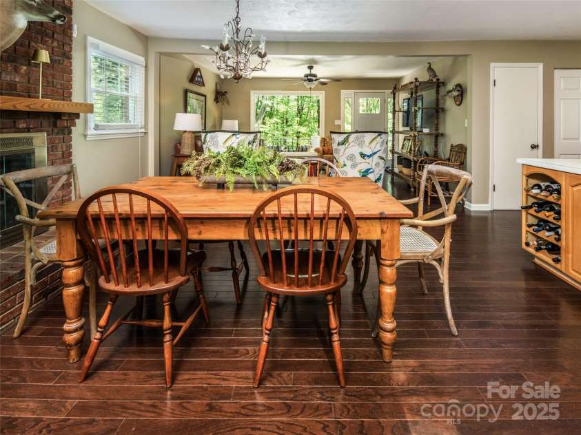 26 Melton Road, Candler, NC 28715.  MLS# CAR4268162, YatesRealty ID 18294. 