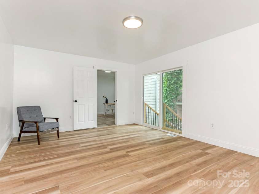 1831 Erie Street, Charlotte, NC 28216.  MLS# CAR4264330, YatesRealty ID 18295. Primary Bedroom