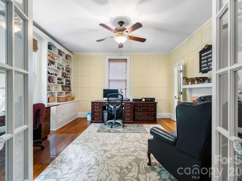 214 Webb Street, Statesville, NC 28677.  MLS# CAR4376725, YatesRealty ID 18295. 