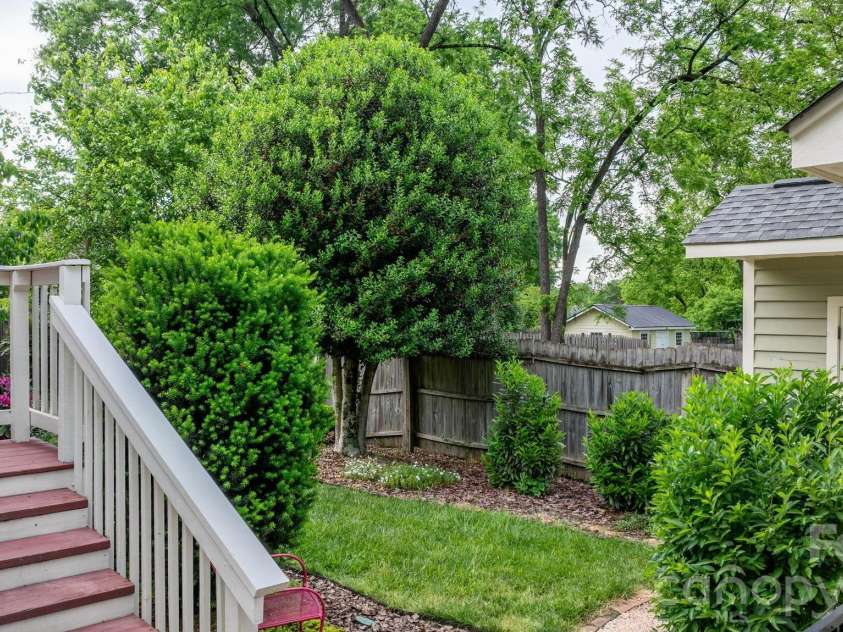 214 Webb Street, Statesville, NC 28677.  MLS# CAR4376725, YatesRealty ID 18295. 