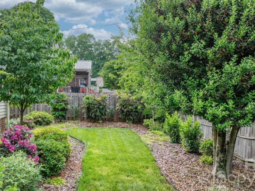 214 Webb Street, Statesville, NC 28677.  MLS# CAR4376725, YatesRealty ID 18295. 