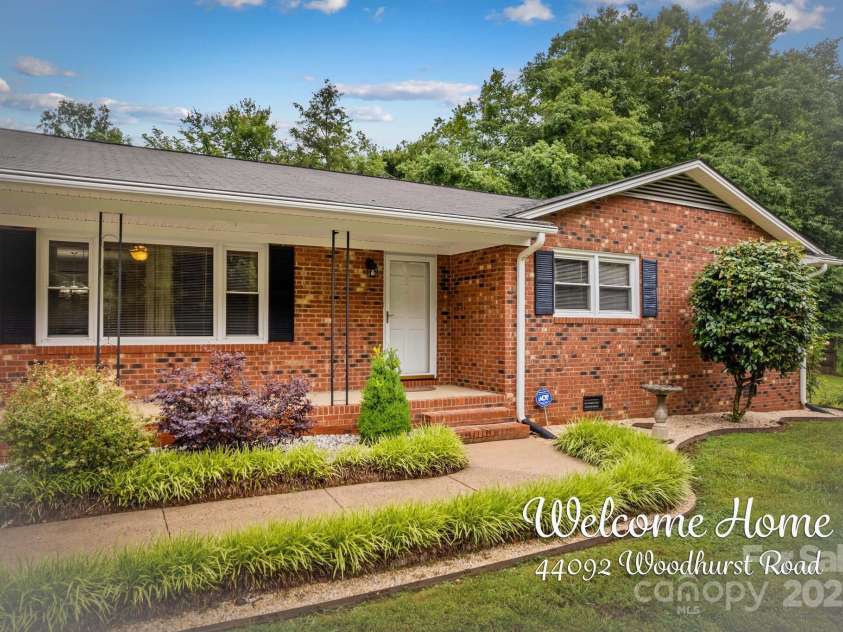 44092 Woodhurst Road, New London, NC 28127.  MLS# CAR4265872, YatesRealty ID 18297. 