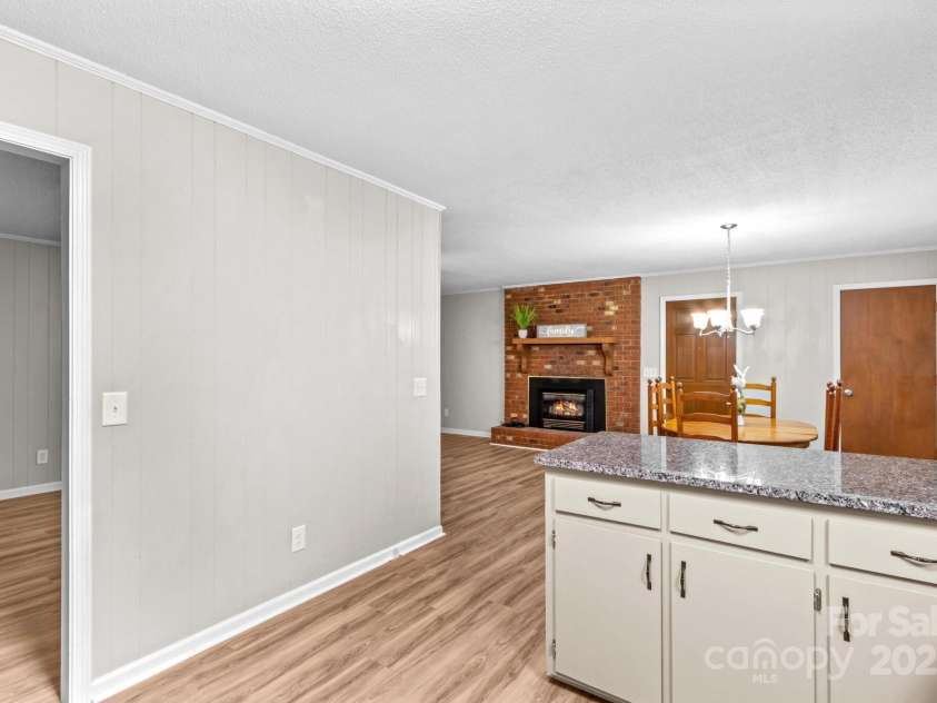 44092 Woodhurst Road, New London, NC 28127.  MLS# CAR4265872, YatesRealty ID 18297. 