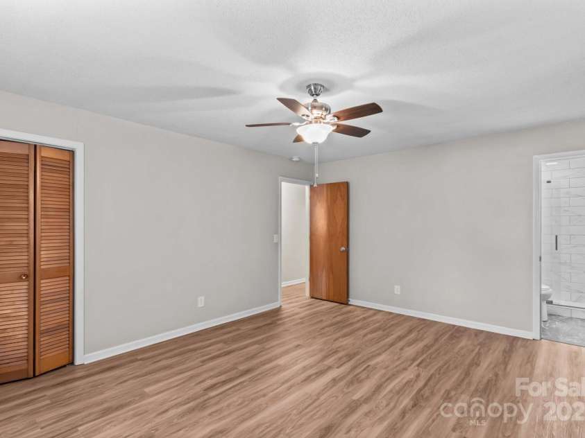 44092 Woodhurst Road, New London, NC 28127.  MLS# CAR4265872, YatesRealty ID 18297. 