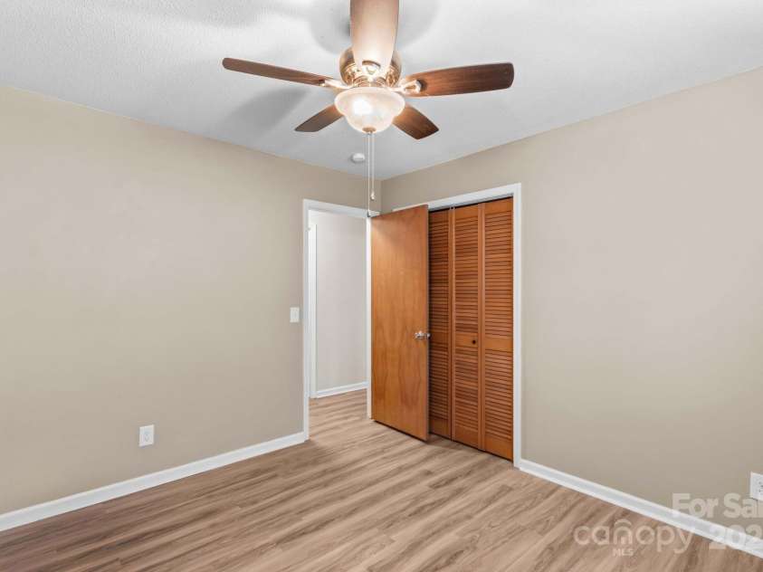 44092 Woodhurst Road, New London, NC 28127.  MLS# CAR4265872, YatesRealty ID 18297. 