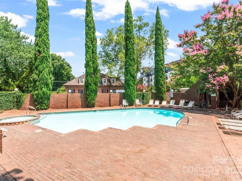 1101 Morehead Street, Charlotte, NC 28204.  MLS# CAR4276615, YatesRealty ID 18298. Latta Square Gated Pool