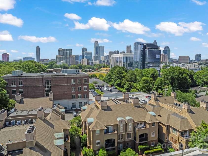 1101 Morehead Street, Charlotte, NC 28204.  MLS# CAR4276615, YatesRealty ID 18298. Perfect for Game Day!