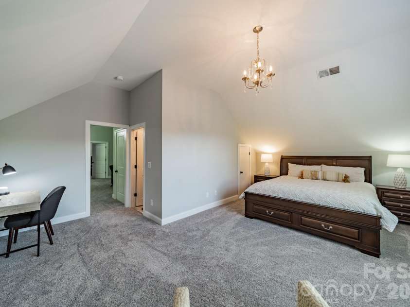 8108 Tosomock Lane, Huntersville, NC 28078.  MLS# CAR4372978, YatesRealty ID 18298. 3rd Floor Bedroom