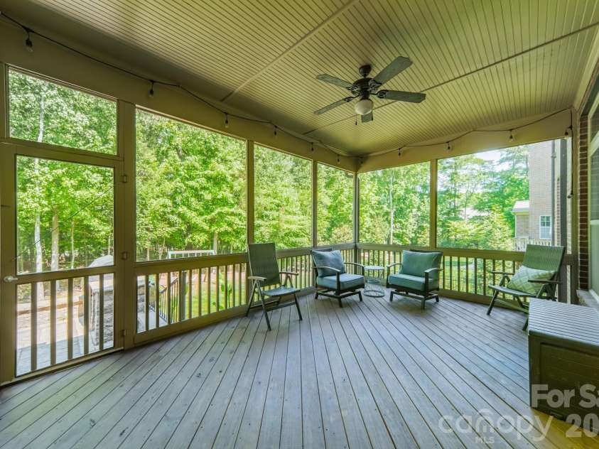 8108 Tosomock Lane, Huntersville, NC 28078.  MLS# CAR4372978, YatesRealty ID 18298. 