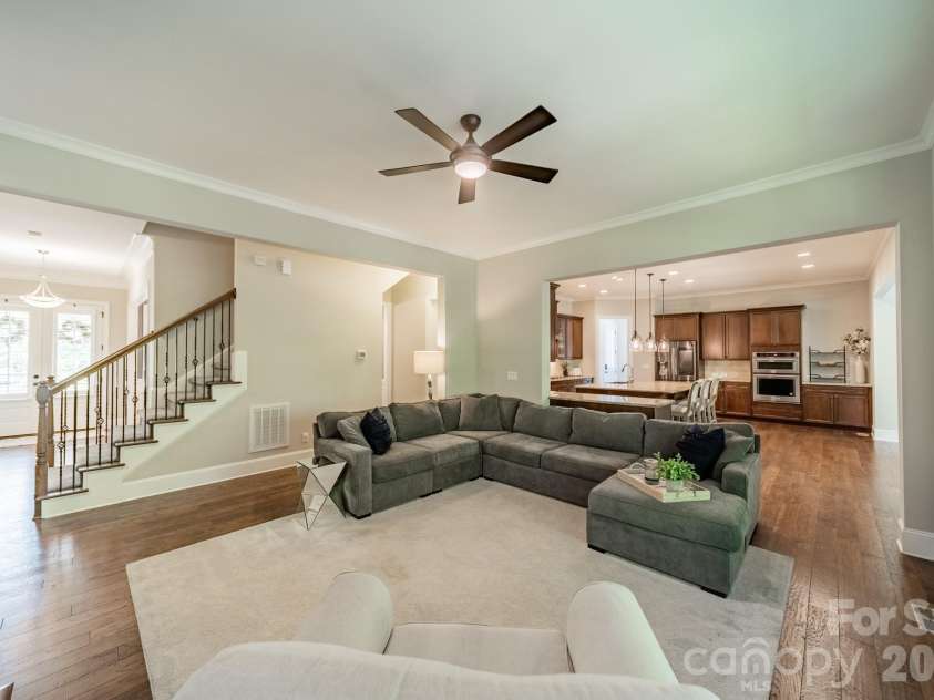 8108 Tosomock Lane, Huntersville, NC 28078.  MLS# CAR4372978, YatesRealty ID 18298. 