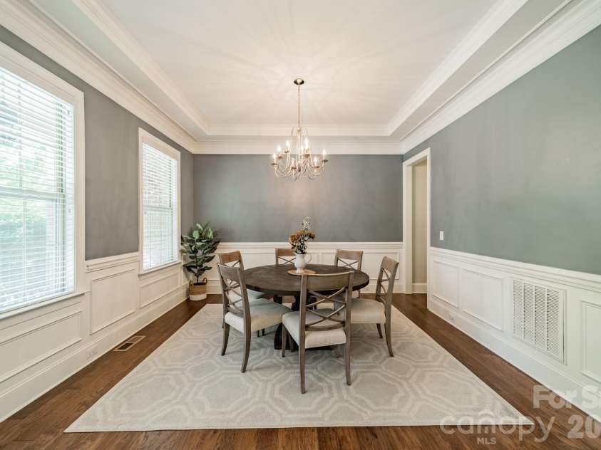8108 Tosomock Lane, Huntersville, NC 28078.  MLS# CAR4372978, YatesRealty ID 18298. Formal Dining