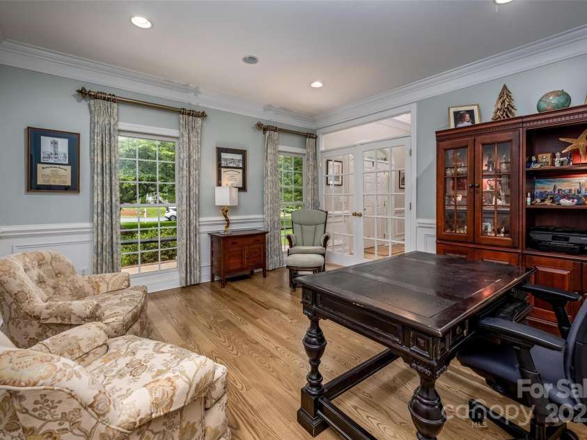 19625 Callaway Hills Lane, Davidson, NC 28036.  MLS# CAR4266428, YatesRealty ID 18299. 