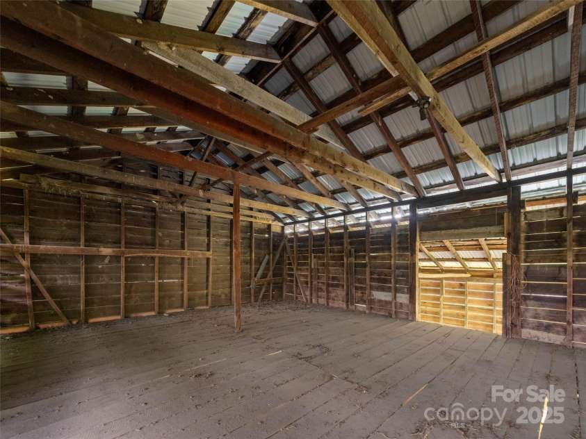 20 & 28 Toby Drive, Asheville, NC 28806.  MLS# CAR4261356, YatesRealty ID 183. Hay loft