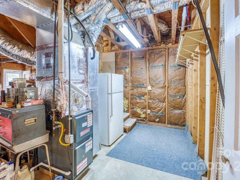 66 Fox Branch Road, Fairview, NC 28730.  MLS# CAR4103301, YatesRealty ID 183. 
