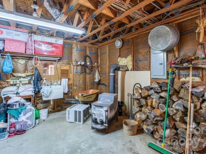 66 Fox Branch Road, Fairview, NC 28730.  MLS# CAR4103301, YatesRealty ID 183. 