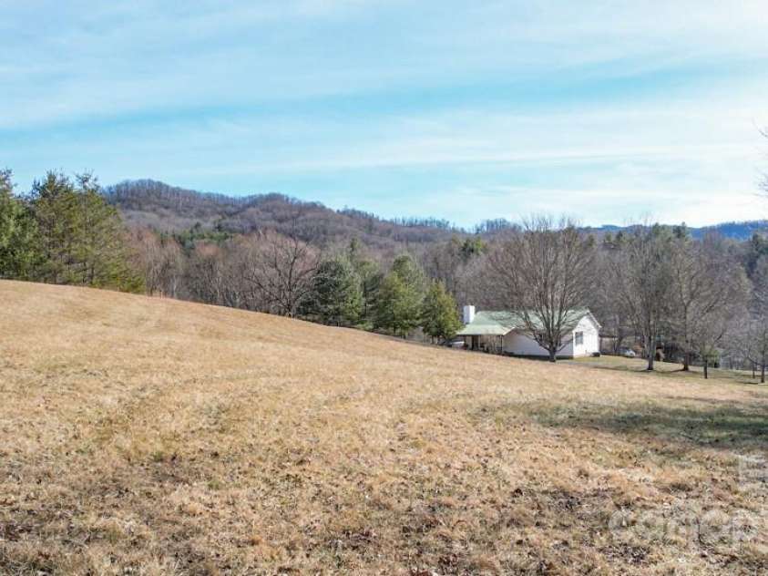 66 Fox Branch Road, Fairview, NC 28730.  MLS# CAR4103301, YatesRealty ID 183. 