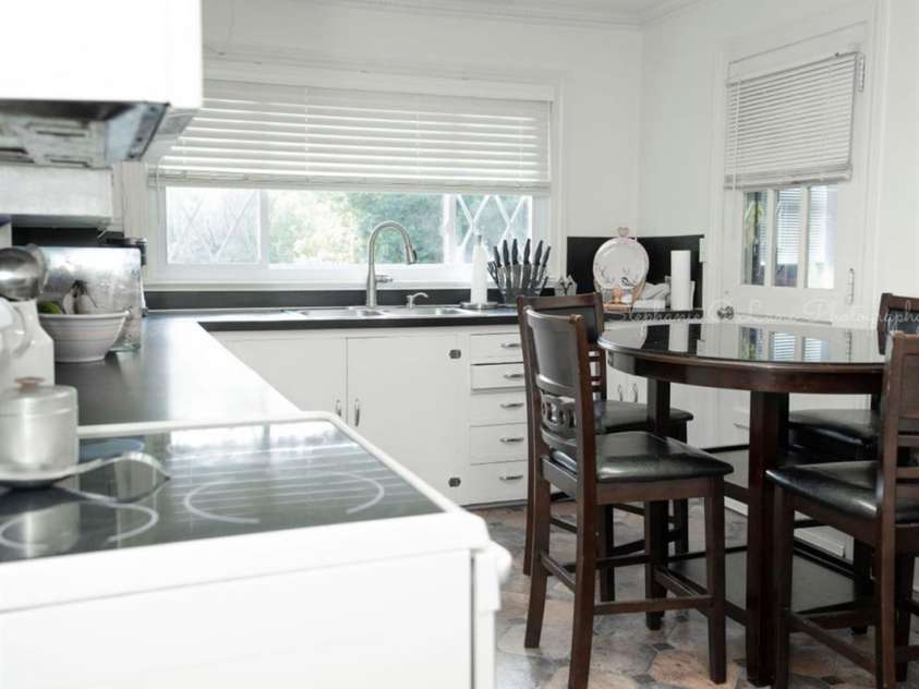 3021 Davis Park Road, Gastonia, NC 28052.  MLS# CAR4178974, YatesRealty ID 1830. 