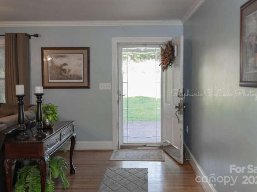 3021 Davis Park Road, Gastonia, NC 28052.  MLS# CAR4178974, YatesRealty ID 1830. 